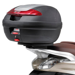 GIVI PIASTRA PIAGGIO BEVERLY 125IE300IE 10