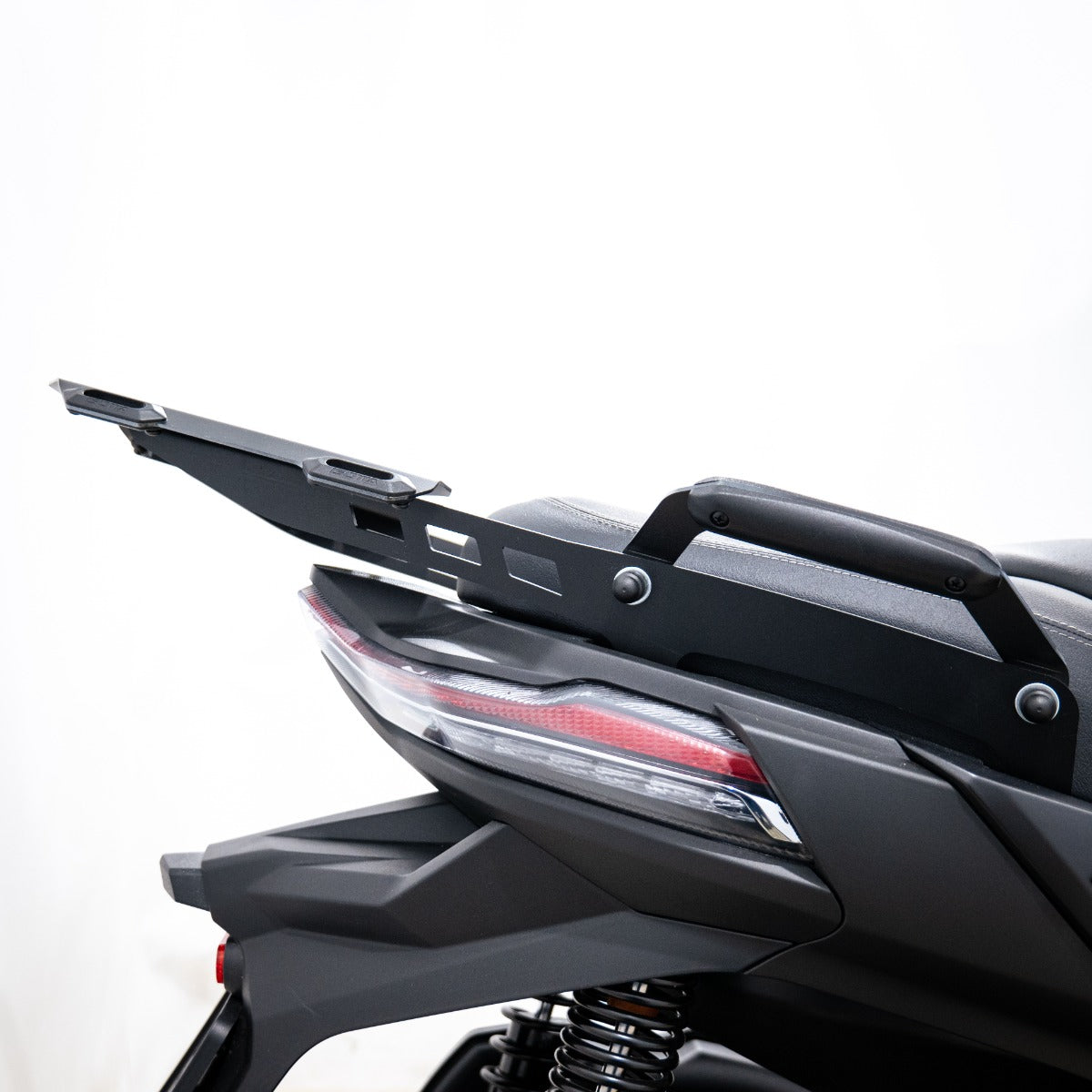 ISOTTA Portapacco in ferro per VOGE SR4 350 DEL 2022 - PA394