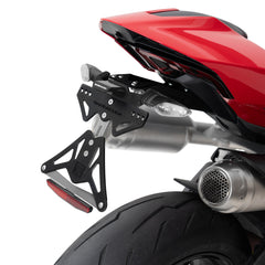 Porta targa Ducati Panigale V2 2025 by BARRACUDA per frecce originali