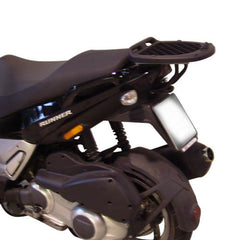 GIVI Attacco posteriore specifico per bauletto MONOLOCK® SR126 per GILERA RUNNER 125