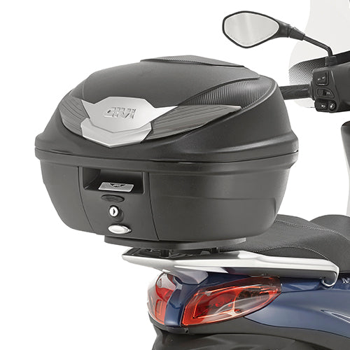 GIVI Attacco posteriore specifico per bauletto MONOLOCK® nero SR5612 per PIAGGIO MEDLEY 125-150 2012