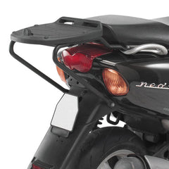 GIVI Attacco posteriore specifico per bauletto MONOLOCK® SR86 per MBK OV./YAM.NEO'S