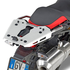 GIVI Attacco posteriore in alluminio specifico per bauletto MONOKEY® SRA5127 per BMW F850 GS 2018