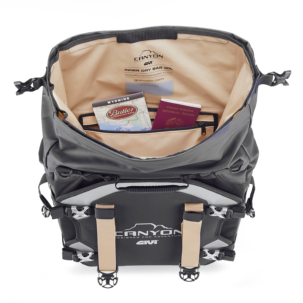 GIVI GRT725 MONOKEY® CAM-SIDE – Borsa Laterale Waterproof 30 Litri con Sistema di Fissaggio MONOKEY®
