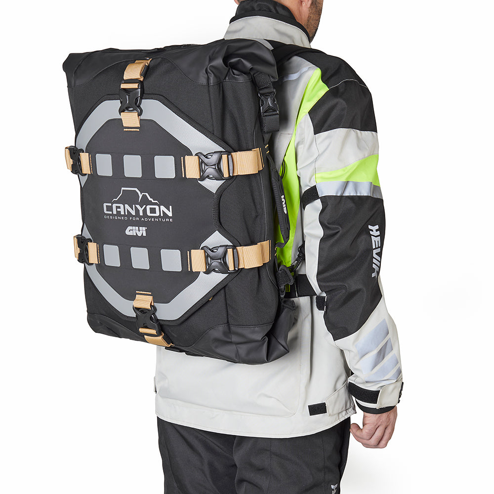 GIVI GRT726 – Borsa da Sella Waterproof 45 Litri per Moto Enduro e Maxi-Enduro
