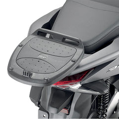 GIVI attacchi  POST. MONOLOCK HONDA PCX 125  2021
