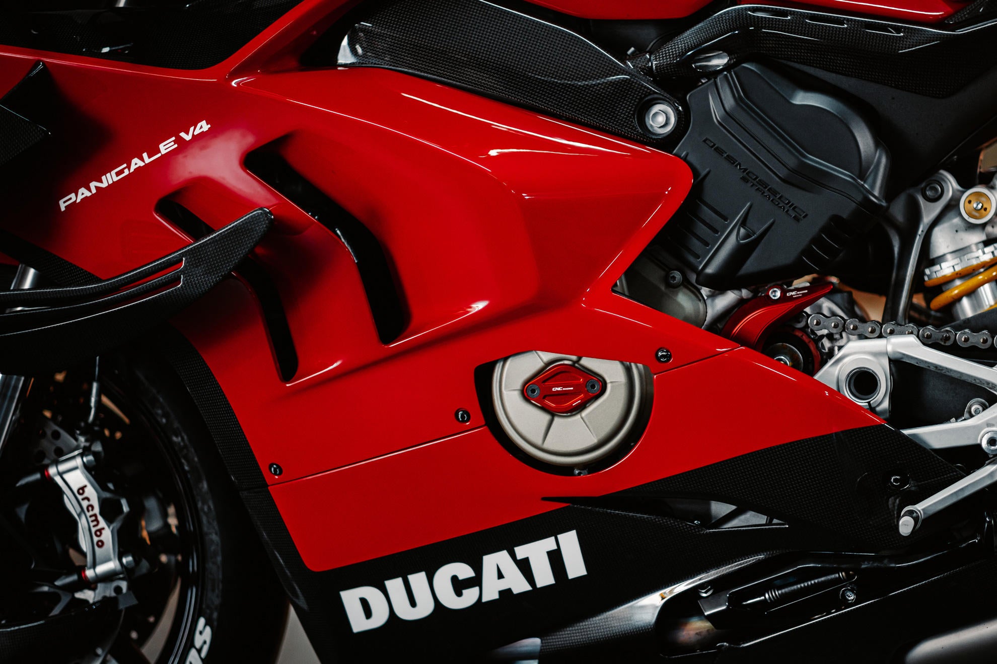 CNC RACING Cover pignone Ducati V4