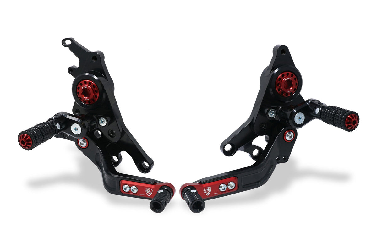 CNC RACING Pedane regolabili pilota Ducati Hypermotard 950