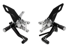 CNC RACING Pedane regolabili Aprilia RSV4 / Tuono