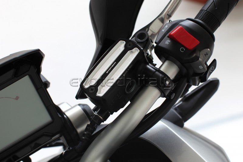 EVOTECH COPERCHIO POMPA FRENO / FRIZIONE HONDA AFRICA TWIN CB650 HORNET ARGENTO